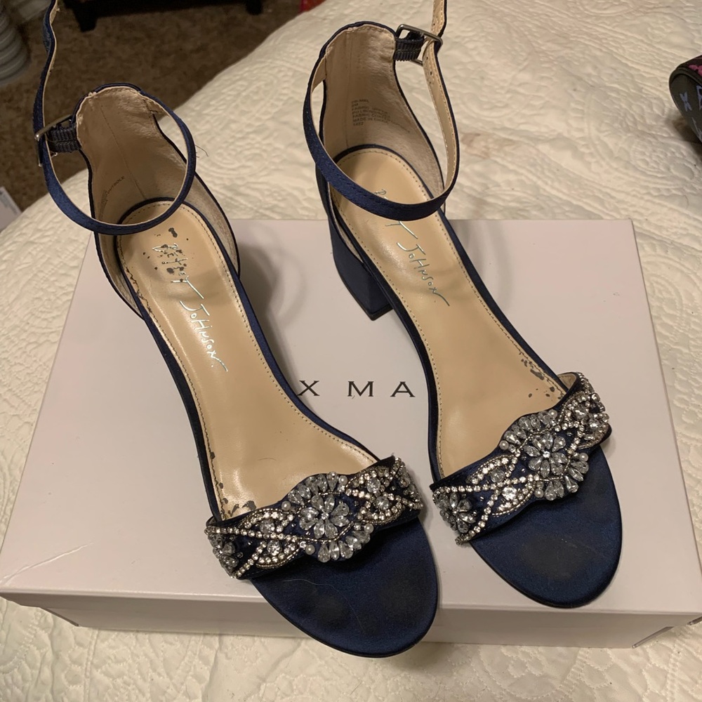 Betsy Johnson GORGEOUS shoes